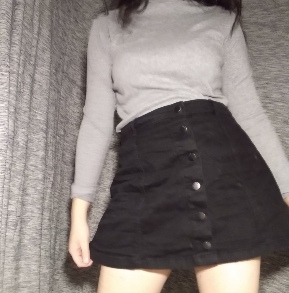 Grey turtleneck